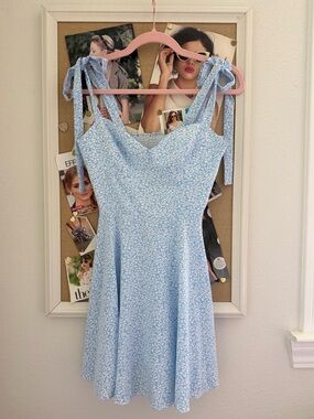 Light Blue Floral Tie-Shoulder Sundress